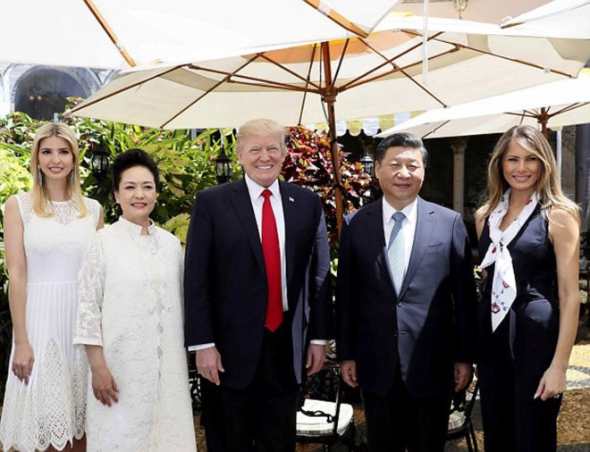 Trung Quoc cong nhan nhan hieu cua Ivanka trong ngay ong Tap den My hinh anh 1