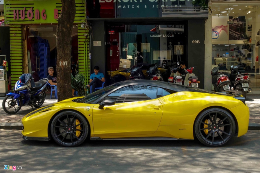 Sieu xe Ferrari doi cu o Sai Gon lot xac nho goi do carbon hinh anh 5