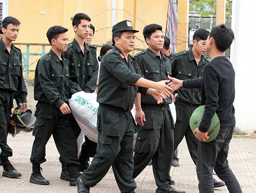 anh: toan canh buoi tha 19 can bo, chien si tai dong tam hinh anh 8