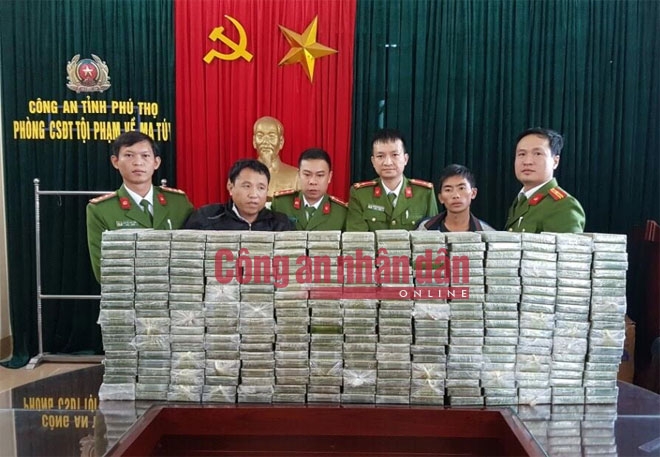  Hé lộ những tình tiết gây sốc trong đường dây mua bán 1.038 bánh heroin  - Ảnh 3.