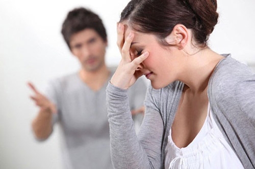 Kết quả hình ảnh cho Chồng ép ly hôn khi tôi sắp sinh con
