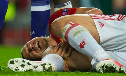 ibrahimovic-tim-den-phu-thuy-chua-dau-goi-de-cuu-van-su-nghiep