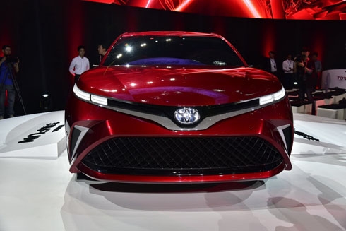 toyota-fun-concept-phien-ban-camry-bay-bong-page-3-3