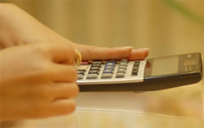 Nhà đầu tư nên có cái nhìn tổng quát để lựa chọn thời điểm tham gia thị trường vàng thích hợp.