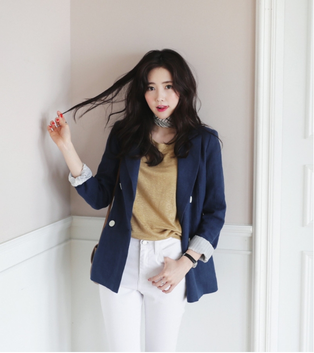 Diện đồ trơn màu đúng cách để tạo nên set đồ không nhạt nhẽo như các nàng vẫn tưởng - Ảnh 21.