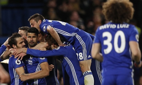 costa-lap-cu-dup-chelsea-nang-cach-biet-voi-tottenham-len-bay-diem