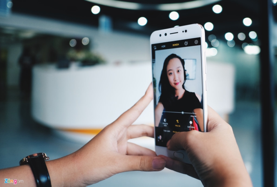 Mo hop Vivo V5 Plus camera kep selfie 'xoa phong' 20 MP hinh anh 14