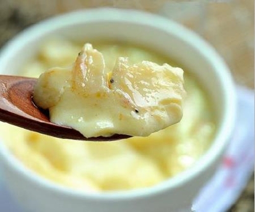 thay chau ha mieng nen ba cho an vai thia trung, it phut sau phai nhap vien khan cap - 2