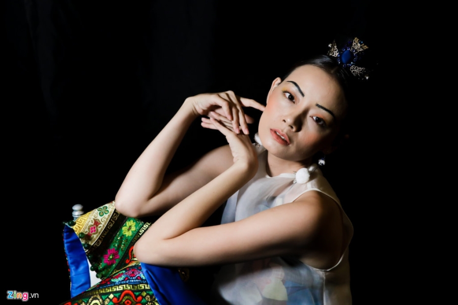 Xu huong trang diem chan may mong o Tuan le thoi trang hinh anh 8