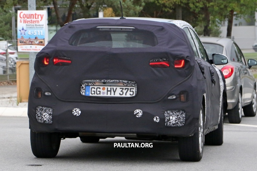 Hyundai Kona 2018 - đối thủ mới của Honda HR-V và Mazda CX-3