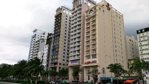 Lễ 30.4, khách sạn 3-5 triệu/đêm xem pháo hoa Đà Nẵng 'cháy phòng' - ảnh 2