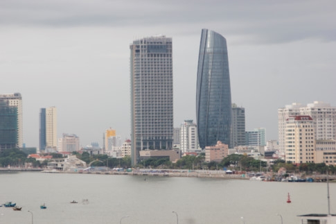 Lễ 30.4, khách sạn 3-5 triệu/đêm xem pháo hoa Đà Nẵng 'cháy phòng' - ảnh 5