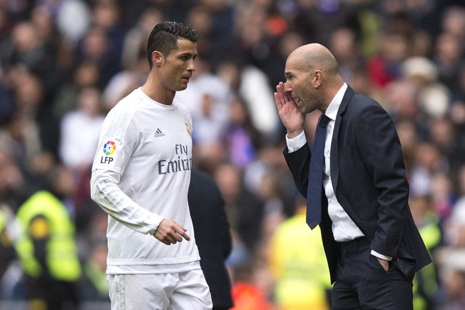 HLV Zidane không thể để Ronaldo ngồi ngoài quá nhiều /// AFP
