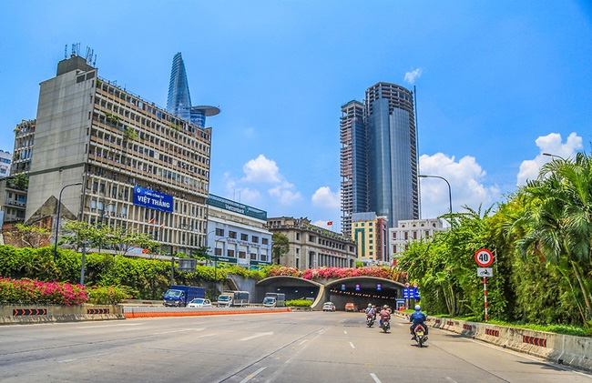Ngắm Sài Gòn sau 42 năm thống nhất Đất nước - Ảnh 14.