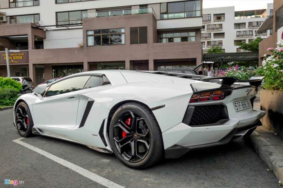 Lamborghini Aventador chinh hang duy nhat VN do ham ho hinh anh 4