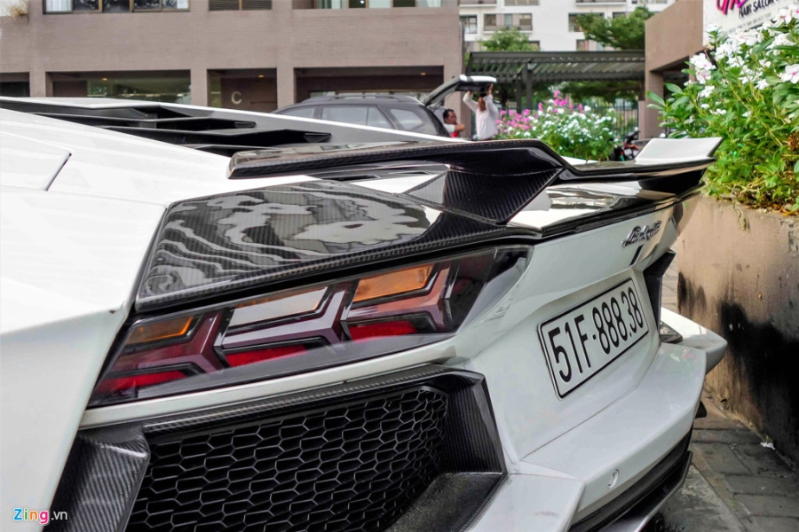 Lamborghini Aventador chinh hang duy nhat VN do ham ho hinh anh 7