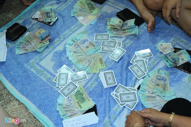 Ba bau cung me ruot to chuc danh bac tai chung cu cao cap hinh anh 1