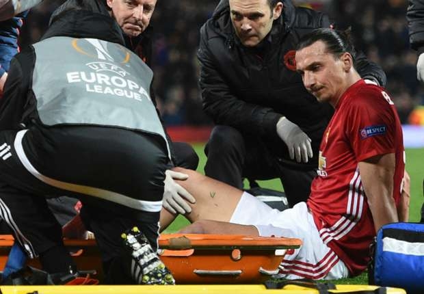 Ibrahimovic đã phẫu thuật thành công chấn thương đầu gối