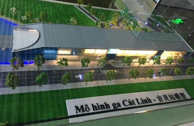 Mô hình ga Cát Linh được trưng bày tại nhà ga mẫu La Khê hiện tại