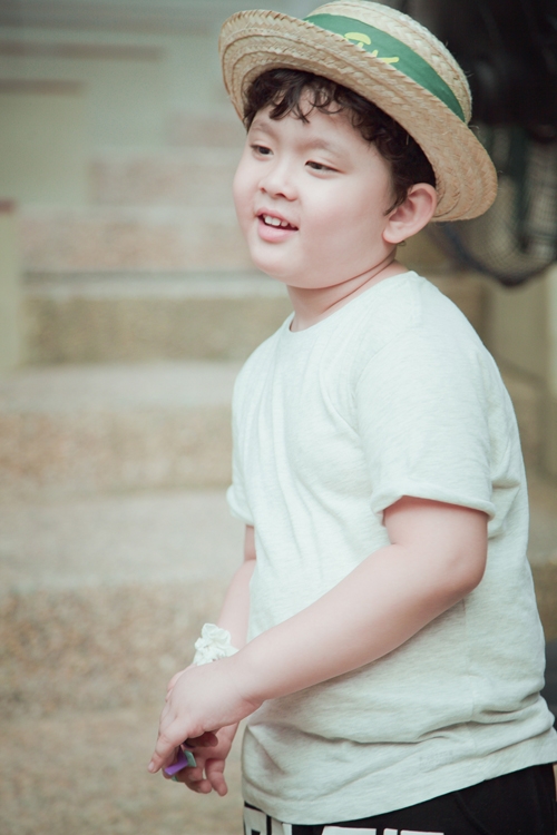 con-trai-truong-quynh-anh-ghen-tuong-khi-bo-chi-be-me-3