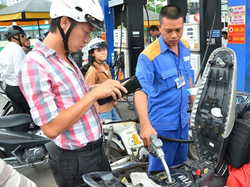 giá xăng, giá xăng dầu, điều chỉnh giá xăng, xăng tăng giá,