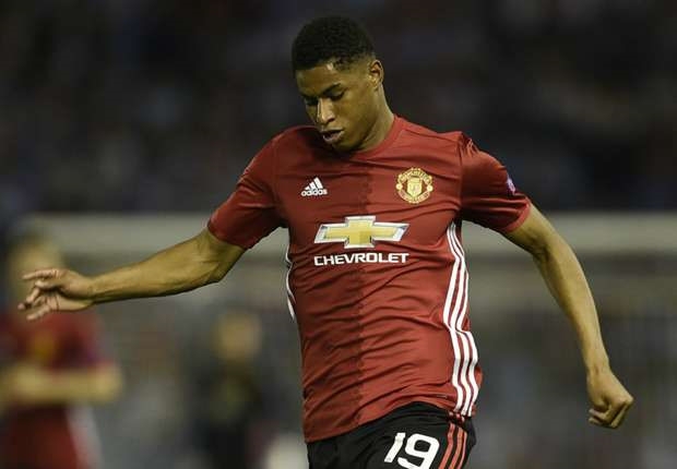 Rashford don con mua loi khen sau pha da phat dang cap hinh anh 1