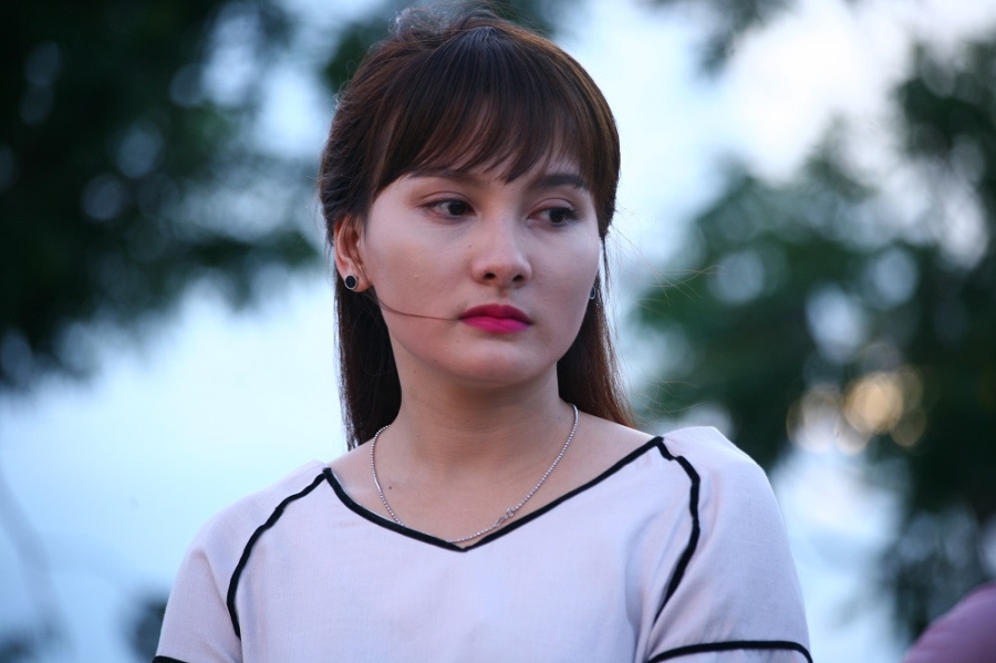 Dien vien nao dong ca 'Song chung voi me chong' lan 'Nguoi phan xu'? hinh anh 3