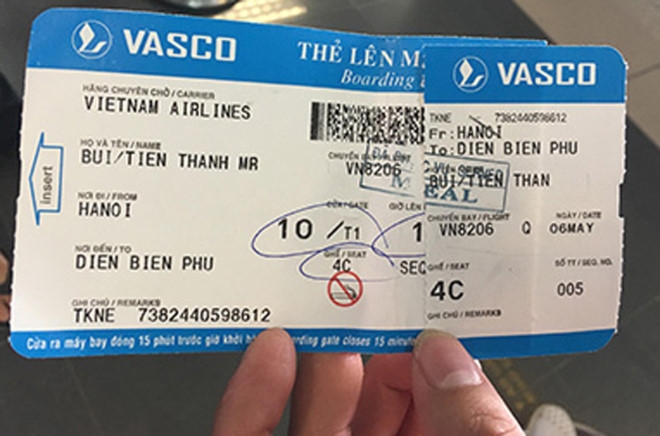 Hanh khach to VNA huy chuyen Ha Noi - Dien Bien Phu 2 ngay lien hinh anh 1