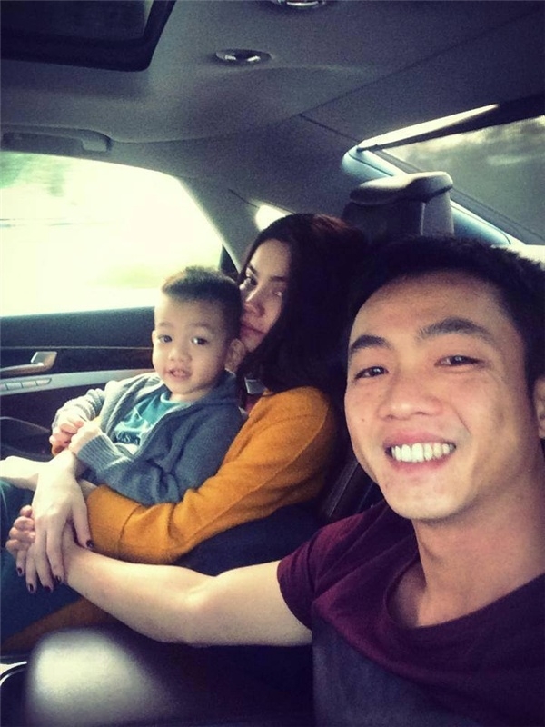 my nhan viet thay nhau yeu chung nguoi, showbiz viet qua nho be hinh anh 1