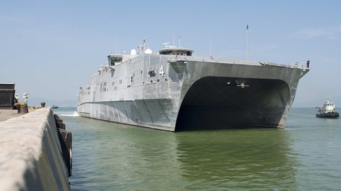 Tàu viễn chinh cao tốc Mỹ USNS Fall River đến Đà Nẵng 