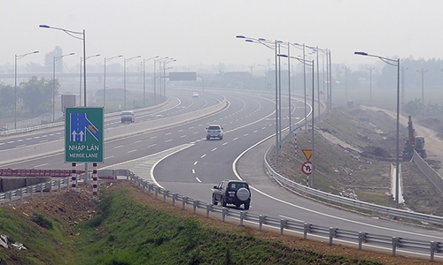 thu-5-5-ty-dong-moi-ngay-chu-cao-toc-ha-noi-hai-phong-khong-du-tra-lai