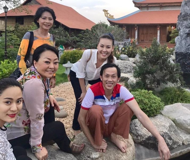 MC Ky Duyen tiet lo ca si Ky Phuong Uyen bi tam giu bay tieng o Anh hinh anh 3