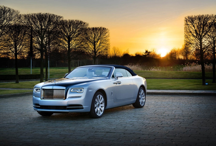 Rolls-Royce ra mat bo suu tap 7 xe sieu sang hinh anh 12