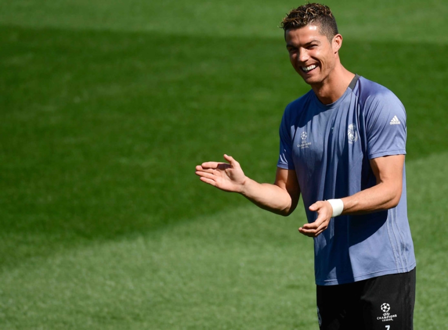 Ronaldo va dan sao Real sanh dieu truoc ban ket luot ve hinh anh 6