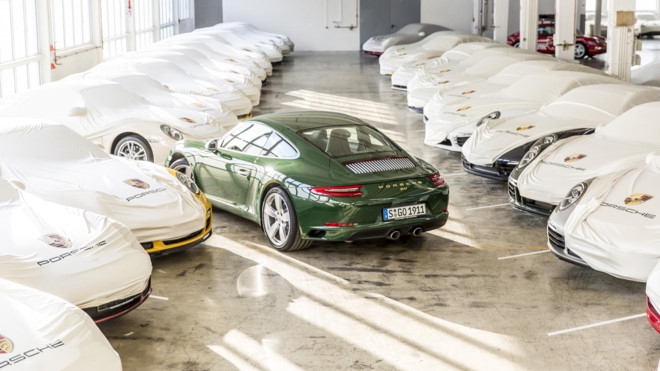 Porsche xuat xuong chiec 911 thu mot trieu hinh anh 2