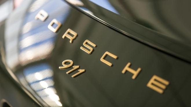 Porsche xuat xuong chiec 911 thu mot trieu hinh anh 3