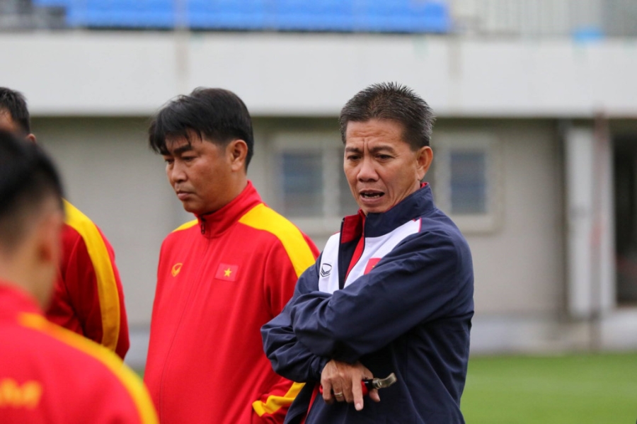 U20 Viet Nam hung khoi ra san tap o Han Quoc hinh anh 2