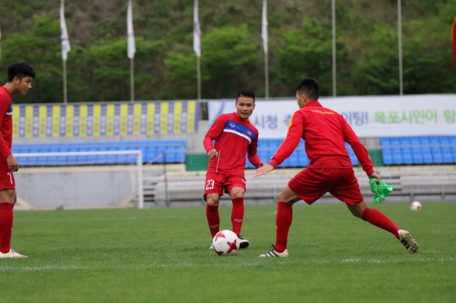 U20 Viet Nam hung khoi ra san tap o Han Quoc hinh anh 5