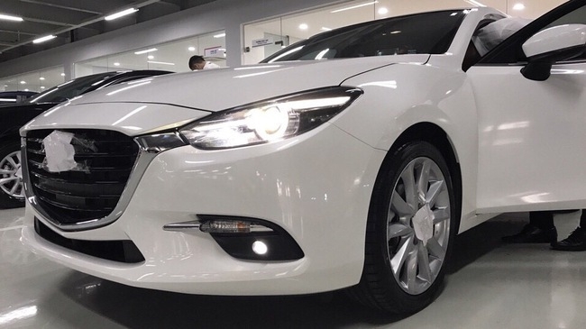 Mazda3 2017 lộ diện tại Việt Nam trước khi ra mắt chính thức vào tuần tới