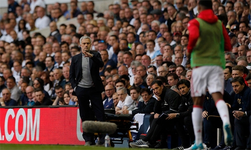 mourinho-khong-muon-man-utd-da-cac-tran-cuoi-o-ngoai-hang-anh-2