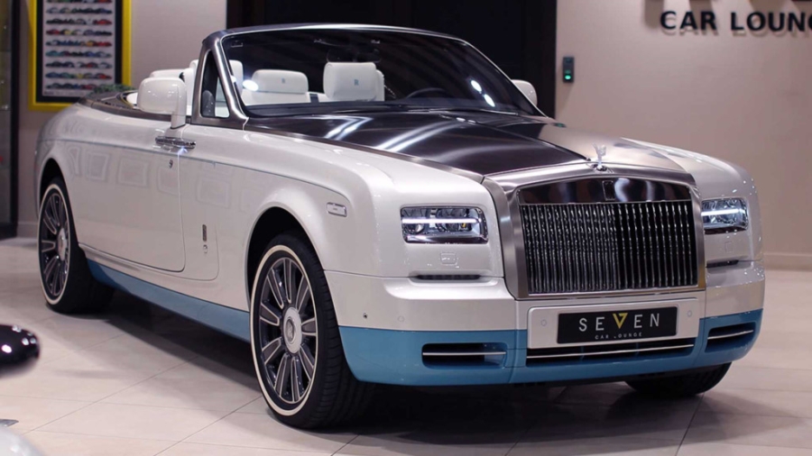 Rolls-Royce Phantom mui trần cuối cùng ra mắt tại Ả-rập hình ảnh 4 Rolls-Royce Phantom mui tran cuoi cung ra mat tai A-rap hinh anh 4