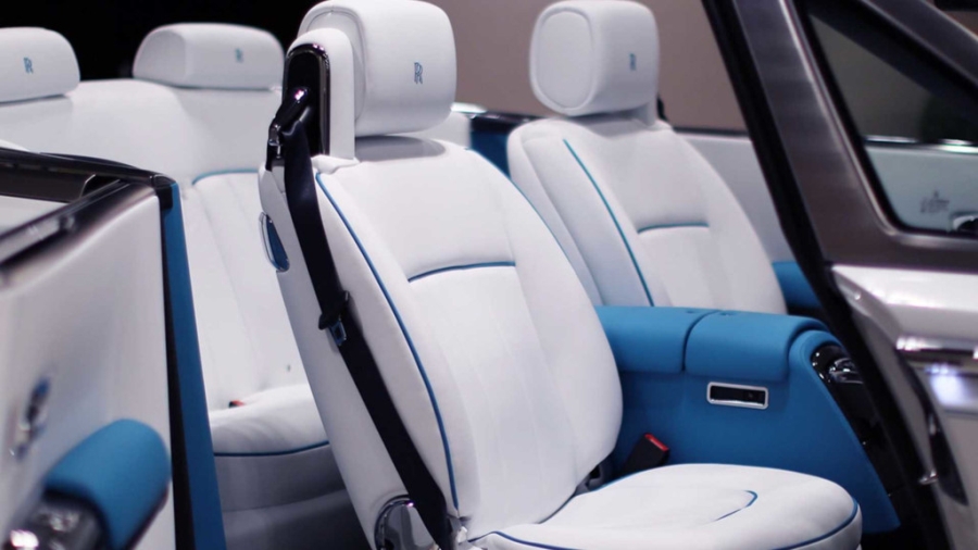 Rolls-Royce Phantom mui trần cuối cùng ra mắt tại Ả-rập hình ảnh 5 Rolls-Royce Phantom mui tran cuoi cung ra mat tai A-rap hinh anh 5