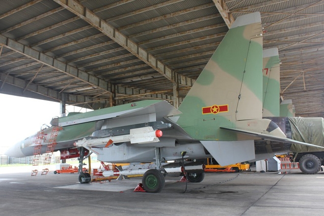 Vì sao nên cân nhắc tích hợp tên lửa Derby cho tiêm kích Su-27/30? - Ảnh 2. Vì sao nên cân nhắc tích hợp tên lửa Derby cho tiêm kích Su-27/30? - Ảnh 2.