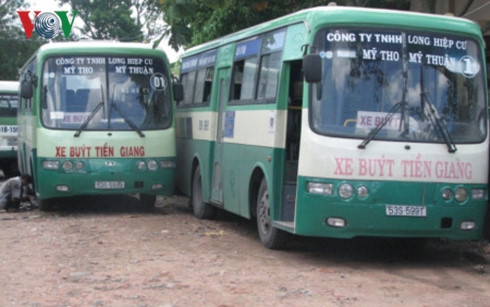 tranh gianh khach tai xe va phu xe buyt bi danh trong thuong hinh 3