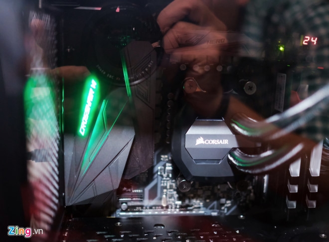 Chip AMD Ryzen va card do hoa Radeon RX 500 ra mat o VN hinh anh 1