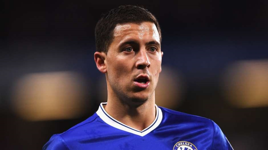 Pogba ruc sang o doi hinh hay nhat vong 38 Premier League hinh anh 11