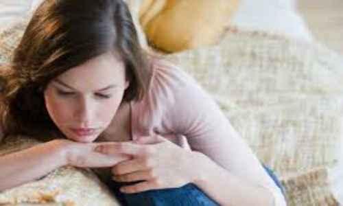 Chồng ngoại tình với vợ của bạn thân