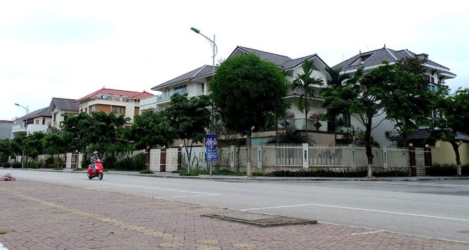 Đấu giá đất biệt thự 'đắc địa' Lào Cai: Toàn quan chức trúng 