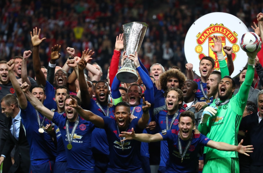 Ong vua chung ket Mourinho can quet danh hieu ra sao? hinh anh 7