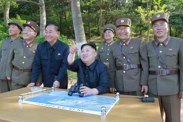 bat mi 3 nguoi duoc ong kim jong-un het long trong dung hinh anh 1